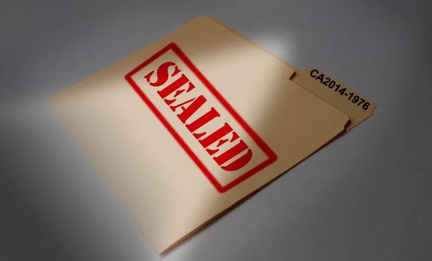 sealed article 201404101528